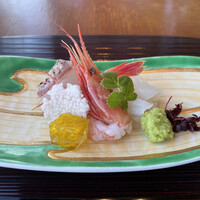 隨縁亭 ホテルモントレ グラスミア大阪 - 向附　鯛松川 甘海老 烏賊 あしらい一式