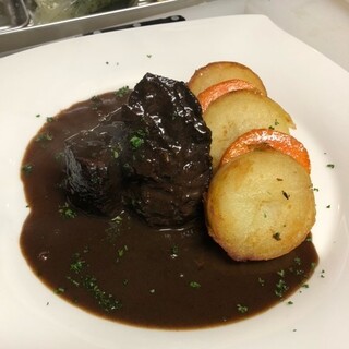 We offer handmade authentic French cuisine such as the popular "Stewed Beef Cheek"