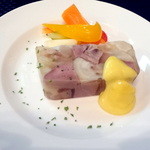 サンフォコン - 豚足と豚タンのゼリー寄せ