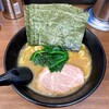 せい家 - ラーメン550円。海苔増し100円。