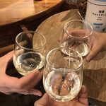SAKE STAND CHIRO - 再度、乾杯！