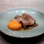 USHIGORO S. - 白トリュフとザブトンのすき焼き