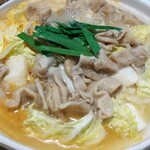 台湾料理 百味鮮 - 『 ホルモンキムチ鍋 』 1280円 （ 税抜 ）