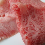 前沢牛オガタ 味心 - アップした特上霜降焼肉です