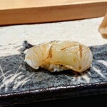 Sushi Mitsukawa Roppongi Hiruzuten - クエの炙り