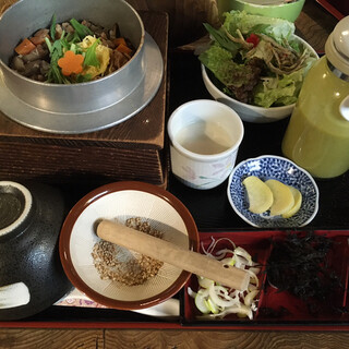 新潟でおすすめの美味しい釜飯をご紹介 食べログ 新潟でおすすめの美味しい釜飯をご紹介 食べログ