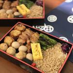 もろ川 - 炭火焼鳥弁当（特製タレ付）1,500円