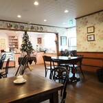 BERRY’S TEA ROOM - 