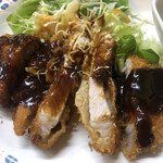 居喰処 光 - 2021/01/05
      本日の日替り とんかつ定食 500円