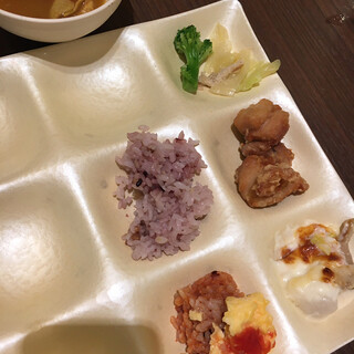 食彩のテーブル_1