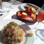 ラベイユ - シュークルートとスズキのポワレ