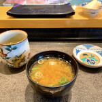 幸寿し - 味噌汁