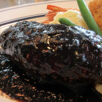 上野洋食遠山 - デミグラスハンバーグ