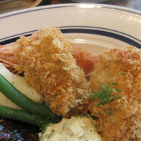 上野洋食遠山 - カキフライ＆大エビフライ