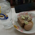 一平 - 酎ハイ、肉豆腐、煮玉子