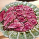 肉割烹 上 - 