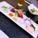 十八番 - ちょい刺し盛り。