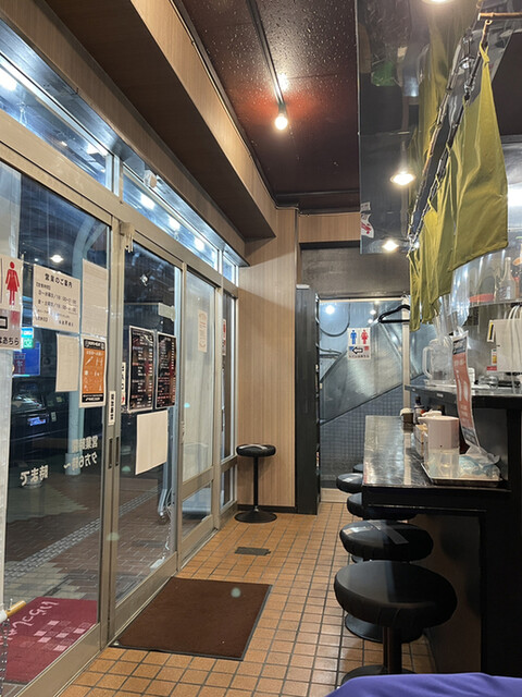 深夜のラーメン酒場 とん吉 甲府 ラーメン 食べログ 深夜のラーメン酒場 とん吉 甲府 ラーメン 食べログ