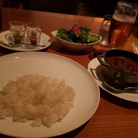 グランド キッチン - STAUBがおしゃれ