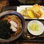 手打ちそば処 藤美 - 野菜天ぷらそば！