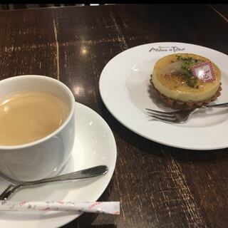 赤レンガカフェ_1