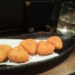 なごみや - カマンベールは揚げてもらう