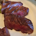 たんや 練 - 牛たん極アップ