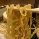 Ramen Himawari - しょうゆ、麺リフト
