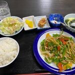 Ri Gyouza - 青椒肉絲定食７８０円の出来上がりです。