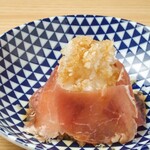 Sushi Sake Sakana Sugidama - 鬼おろしが主役。脇役に生ハム。