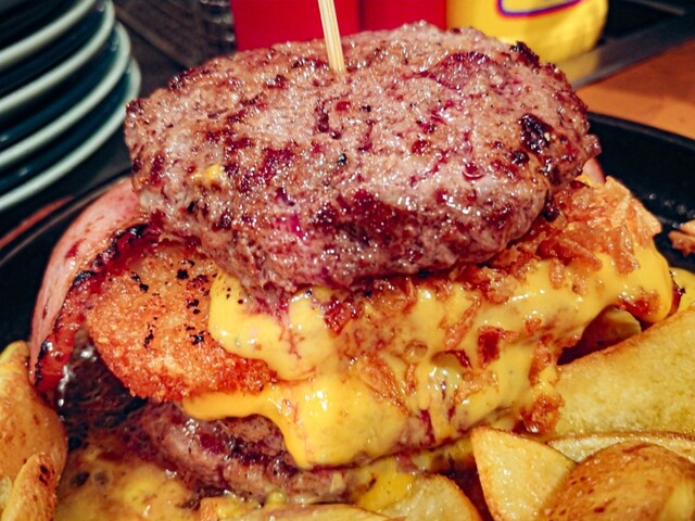 チアーズ バーガー Cheeers Burger 池袋 ハンバーガー 食べログ チアーズ バーガー Cheeers Burger 池袋 ハンバーガー 食べログ