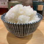 三ん寅 - ご飯150円は結構量がある。200gくらいか。