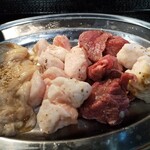 江南焼肉 肉のよいち - ホルモンのランチ 780円税込