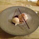 フォーシーズン・ダイニングルーム - 1/2　モンブラン　ほうじ茶アイス添え