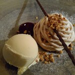 フォーシーズン・ダイニングルーム - 12/　モンブラン　ほうじ茶アイス添え　アップ