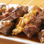 まってけ - 鮮度バツグン！焼トン盛り合わせ