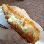 軽井沢のころっけやさん - 断面