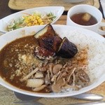 curry cafe SABURO - ランチセット。＋ナス＆チーズ＆キノコ