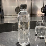 Japanese Soba Noodles 蔦 - 「ミネラルウォーター」200円