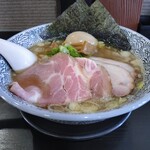 煮干らー麺シロクロ - 