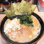 麺屋 よし○ - 豚骨醤油ラーメン