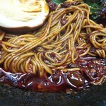 餃子菜館 万徳 - 担担麺の極細麺
