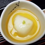 九兵衛旅館 - ◆『ズワイガニの膳』◆「前菜」◇ゆり根和風ムース