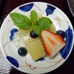 九兵衛旅館 - ◆『ズワイガニの膳』◆「デザート」◇フルーツ盛り