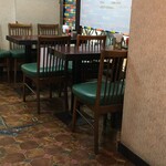 長崎飯店 - (内観)テーブル席