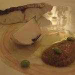 アルベルゴ・バンブー - 「駿河湾の真鯛とカッチュッコ」⑥：魚のペーストを添えて。ジノリの皿に描かれた、豊穣の海！