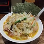 Hokkaidouramendemmaru - 白伝丸らーめん（ 麺大盛 ）＋野菜盛り☆