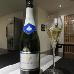 日本料理 TOBIUME - クリスマスの利用、ペアリング ①マリー・ワイス・ブリュット