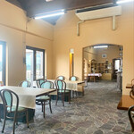 風車 - 内観　広いです