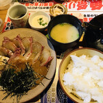 木鶏 - 真鯛丼(お茶漬け付)＝１２００円 税込